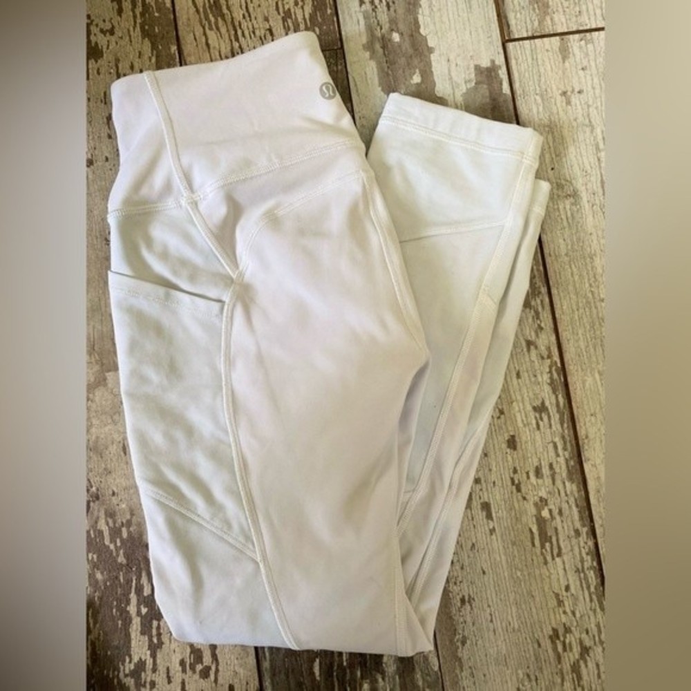 Lululemon All The Right Places leggings, white, size 6 - Picture 11 of 11